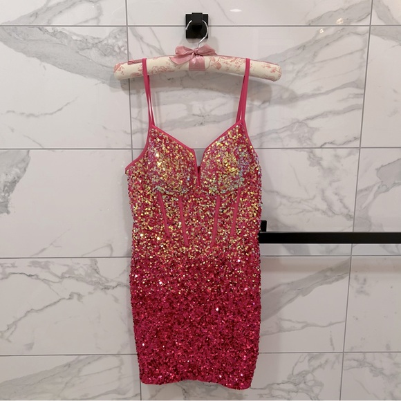 BANJUL PINK AND GOLD OMBRE SEQUIN DRESS Size Medium - Picture 2 of 9